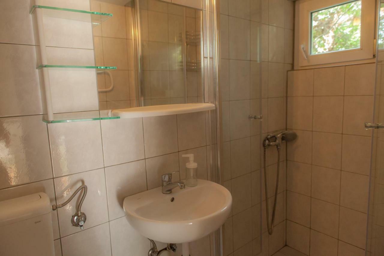Holiday Home Domi Novi Vinodolski Exterior photo
