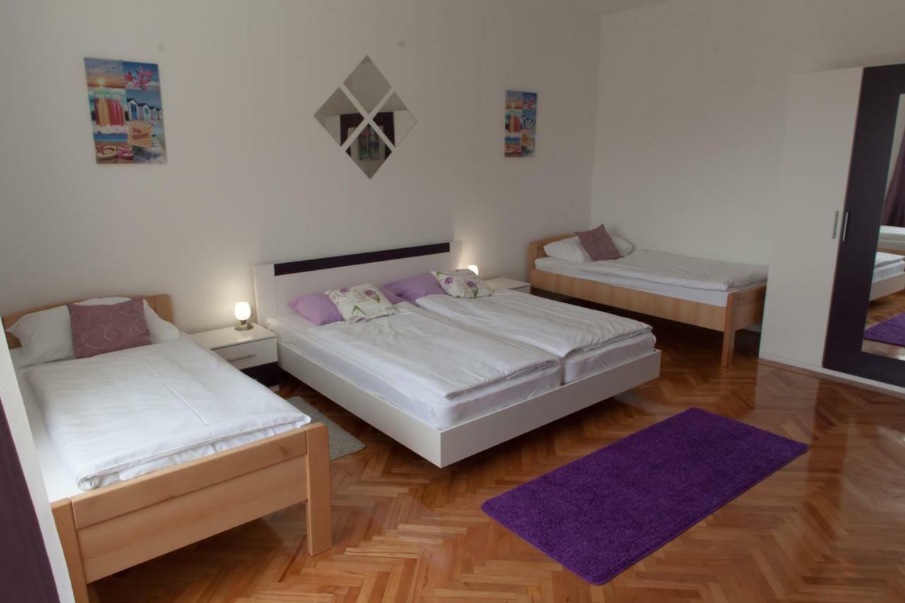 Holiday Home Domi Novi Vinodolski Exterior photo